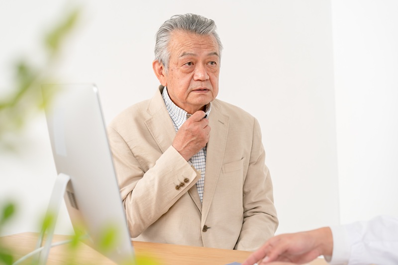 【図解】認知症スケール（長谷川式 HDS-R）とは？質問項目・点数の目安・注意点をわかりやすく解説